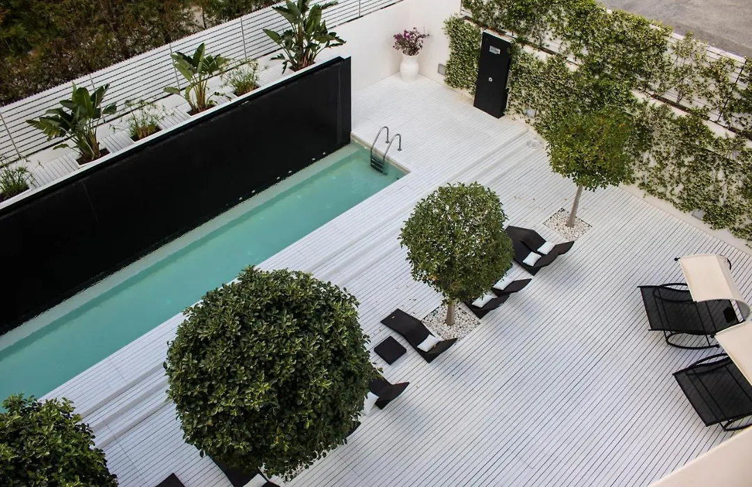 White Hotel-1